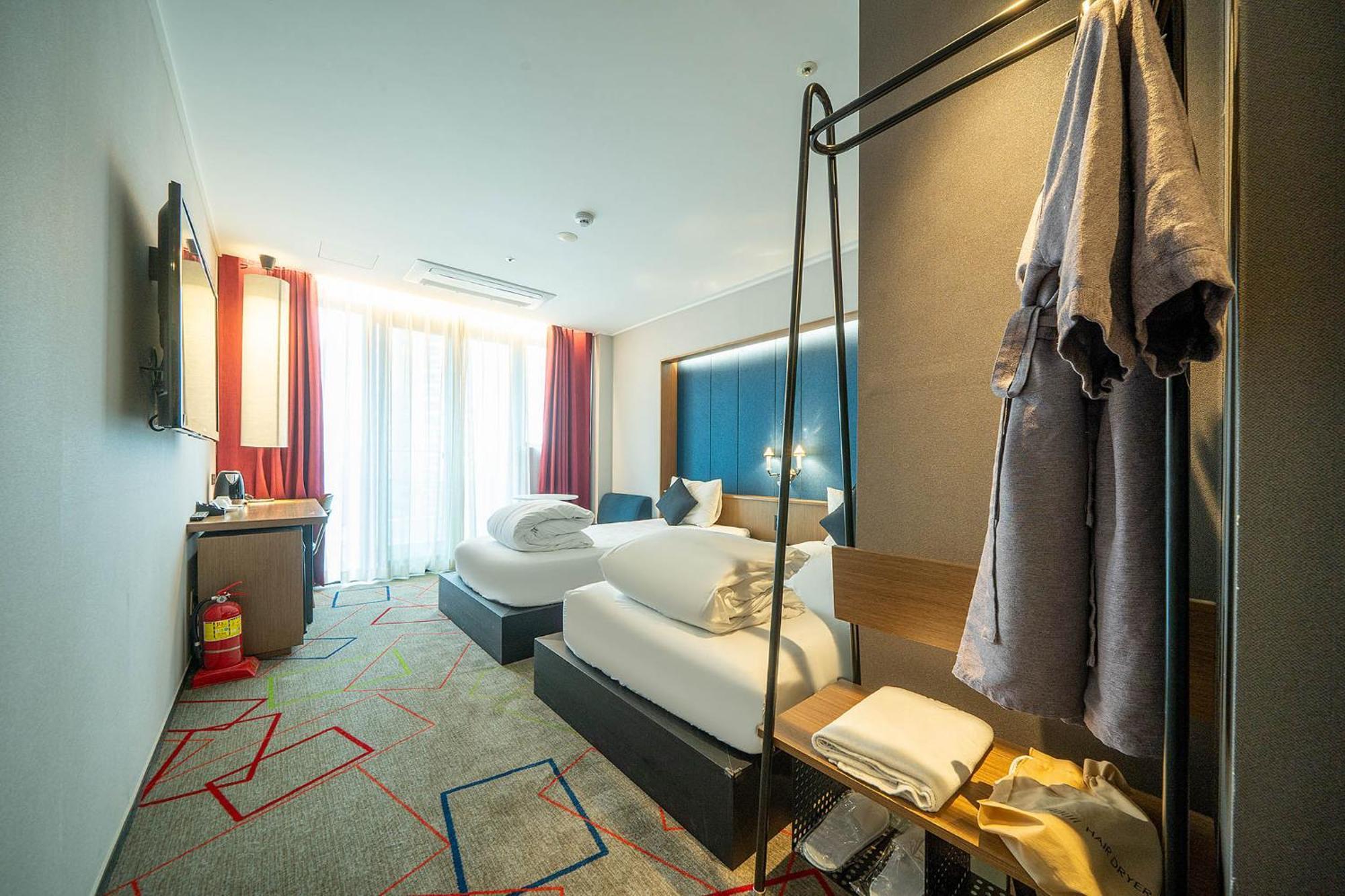 South Vandeco Hotel Пусан Экстерьер фото