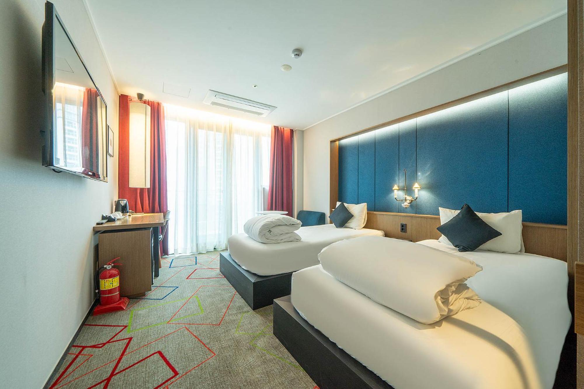 South Vandeco Hotel Пусан Экстерьер фото
