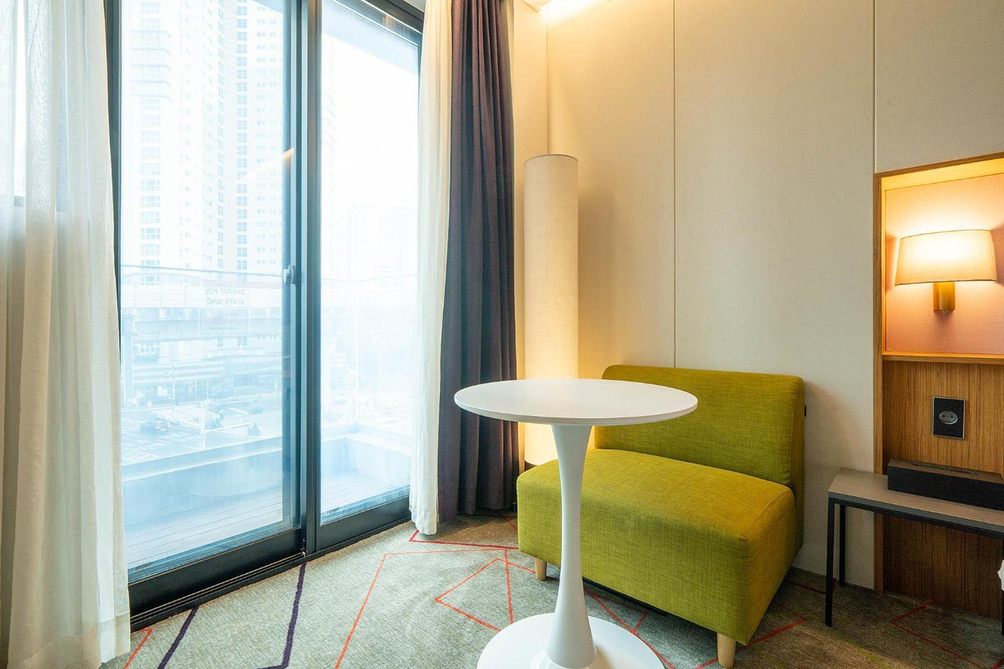 South Vandeco Hotel Пусан Экстерьер фото