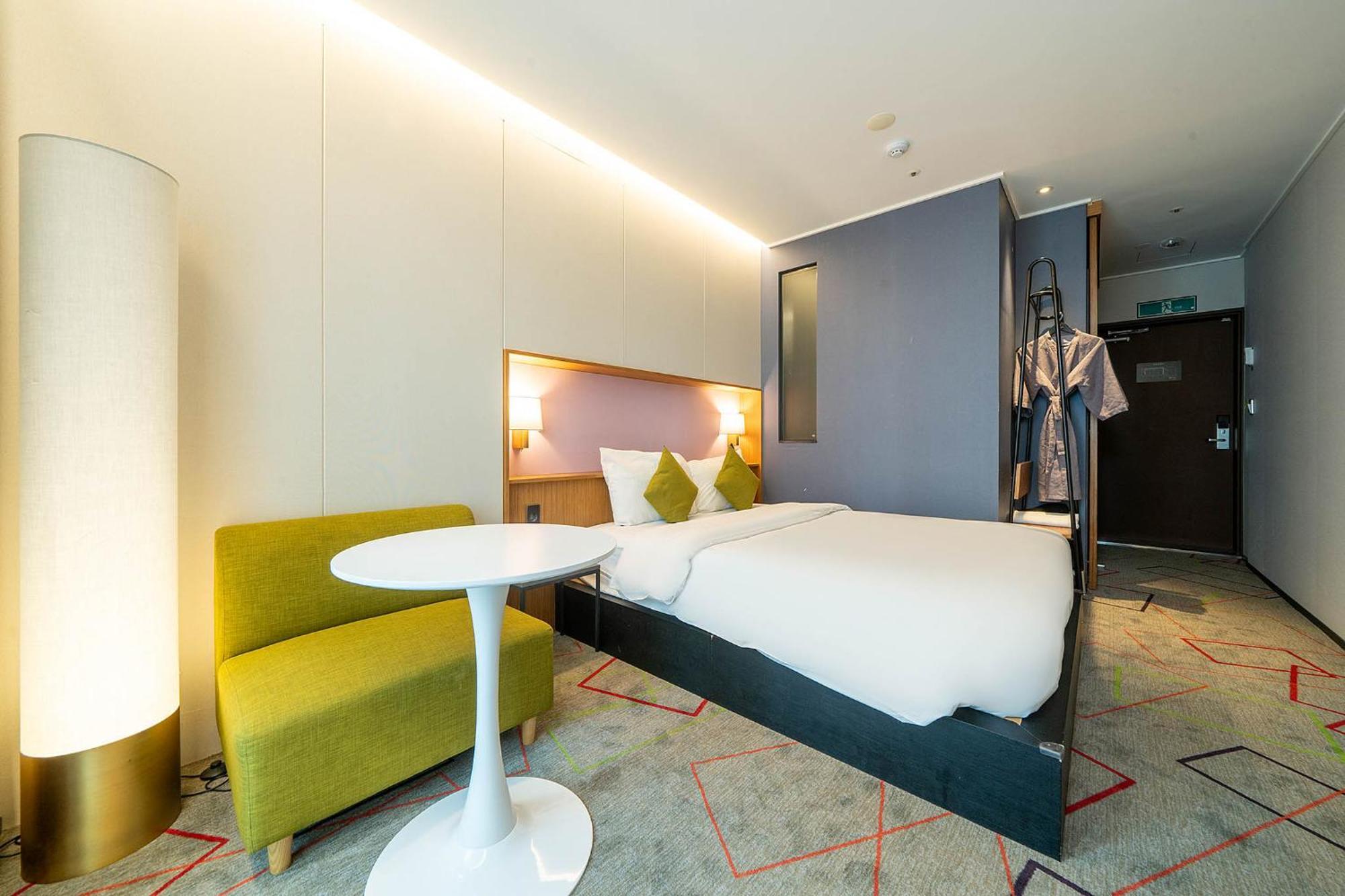 South Vandeco Hotel Пусан Экстерьер фото
